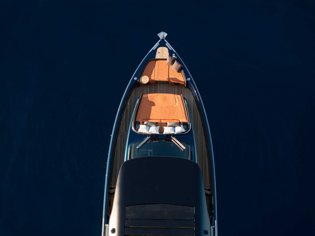 A46 Luxury Tender - gallery image 7