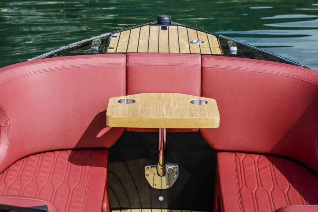 E26 O/B - gallery image 1