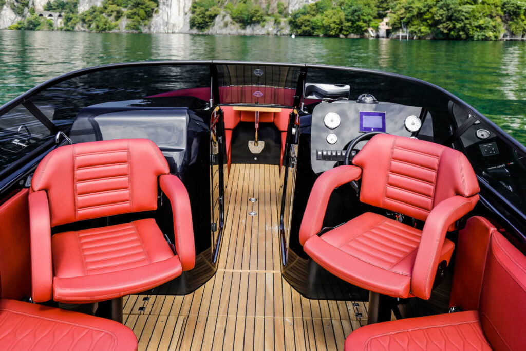E26 O/B - gallery image 2