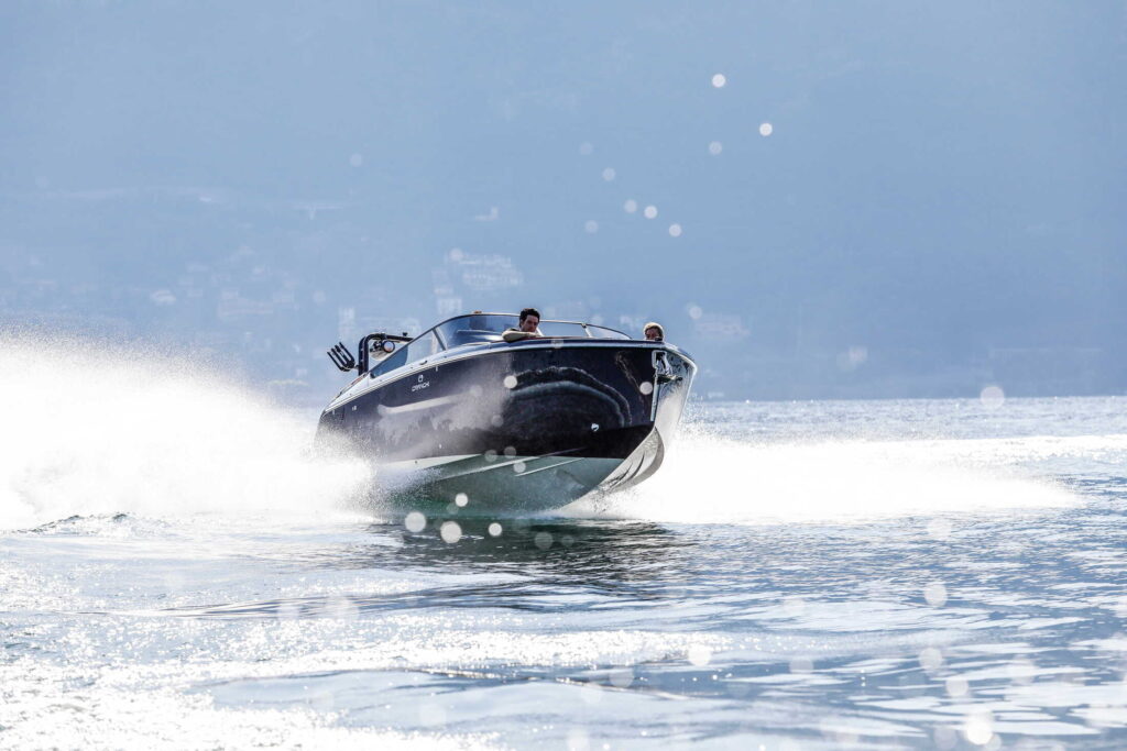 E26 O/B - gallery image 4